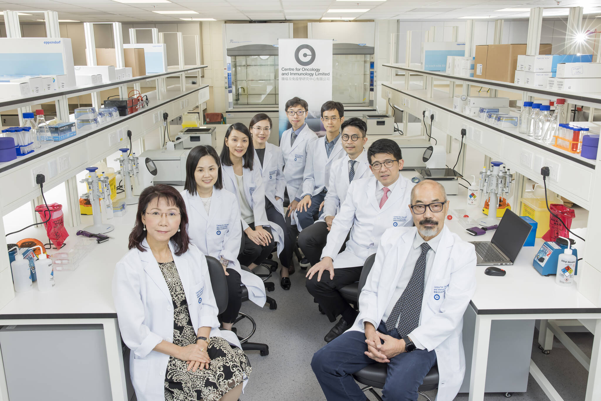 The Centre’ s multidisciplinary research team comprises globally renowned researchers with complementary expertise and experience in translational research and commercialisation.